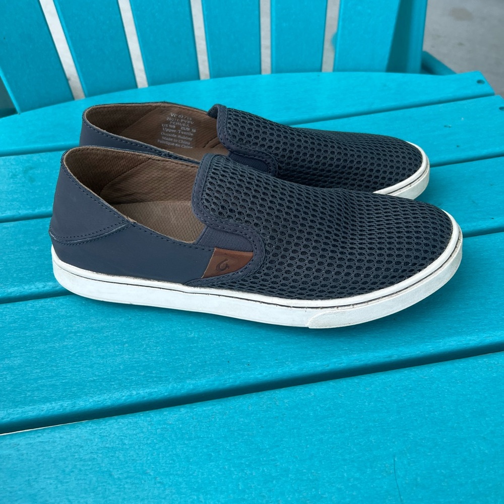 OluKai Women’s Shoes